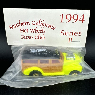 1994 Hot Wheels YELLOW NEON 40s WOODIE GOLD WHEEL Southern California Fever Club