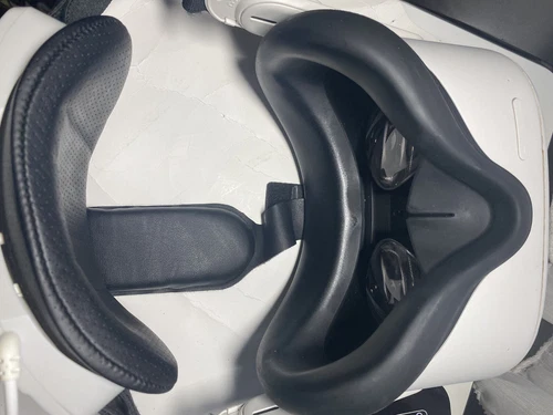 Meta quest 2 256GB headset with custom headstrap/battery pack only.