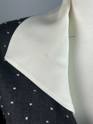 Abrigo de lana carbón Annie Corvall Paris lunares con puños crema talla 8/10 - Imagen 4 de 8
