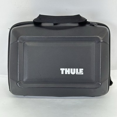 Thule Sweden 13'' Laptop Sleeve Gauntlet 3.0 Case Black Apple Macbook Tech