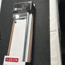 Lot of 3 - Delta 759240 Trinsic collection 24 in. Towel Bar in Chrome finish