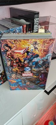 DC Versus Marvel Omnibus (DM - Jim Lee Variant) OOP - EN