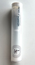 IT Cosmetics Heavenly Skin Skin-Smoothing Complexion Brush No 704 Sealed