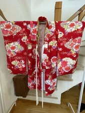 Authentic 3-Piece Set: Japanese Girls 3-Year-Old Kimono Red Floral