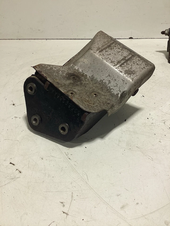 Par de montaje de motor izquierdo y derecho Jeep Wrangler TJ 2000-2006 OEM QH 2AB Foto 4 de 4