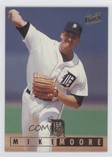1995 Fleer Ultra Mike Moore #49 0a0