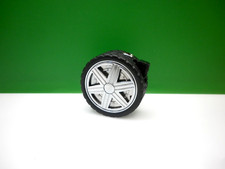 COLLECTABLE LIGHTER WHEEL TYRE SPINNING CENTRE AUTOMOTIVE
