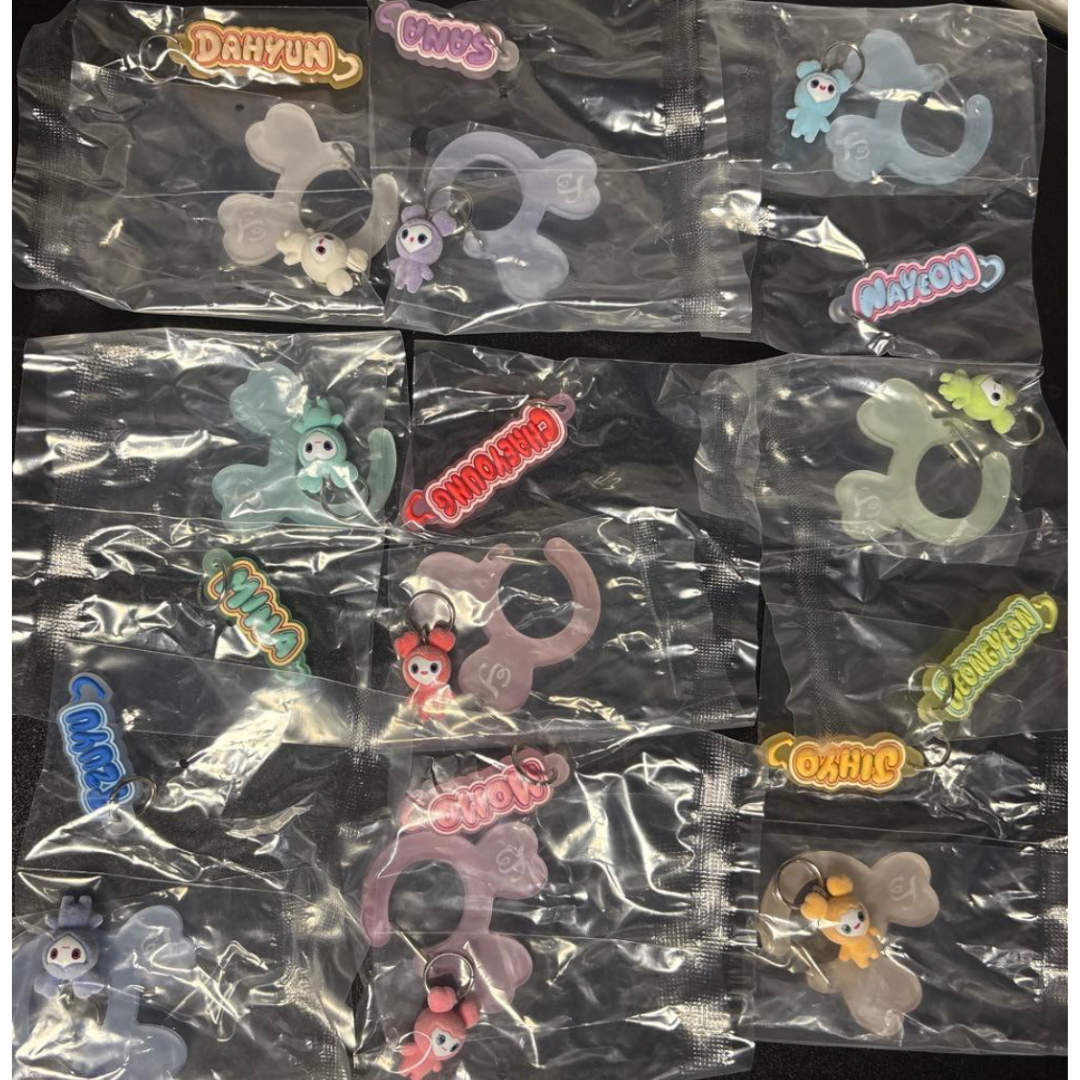 TWICE LOVELYS ACRYLIC CARABINER FLOCKED MASCOT 9 kinds 2026 Bandai