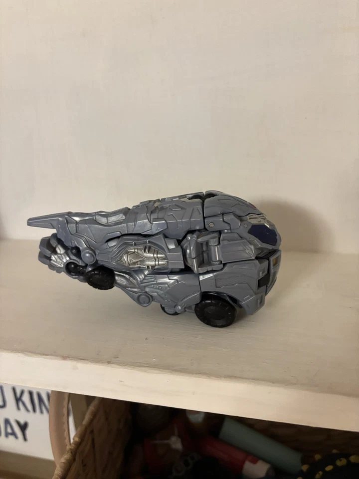 Transformers OPTIMUS PRIME Movie Preview 2007 Deluxe Protoform - Image 2 of 3