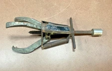 POSI LOCK Gear And Bearing Puller Model #104  USED