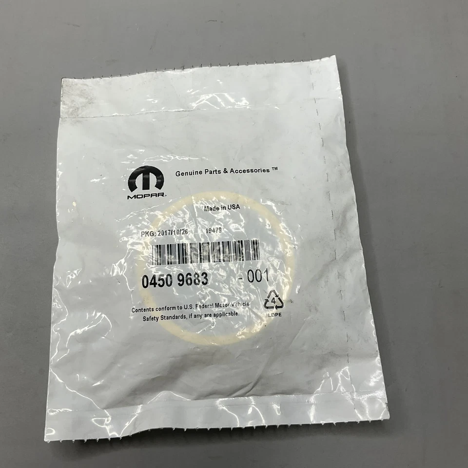 Tapa de depósito de cilindro maestro Mopar para Dodge Intrepid Chrysler 300M 04509683 Foto 2 de 4