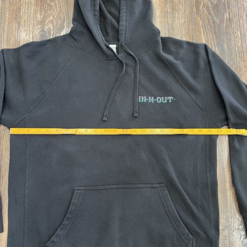 In-N-Out Burger Club 1095 Hoodie Black Large Tropical Print Plumeria RARE HTF - Picture 6 of 12