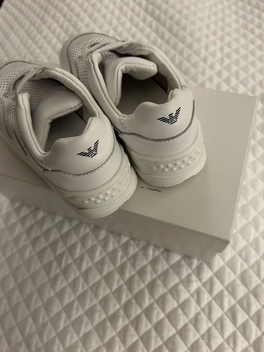 Boys armani trainers deals