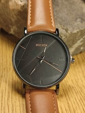 Herren Marken Armbanduhr im 90er Retro Design...
