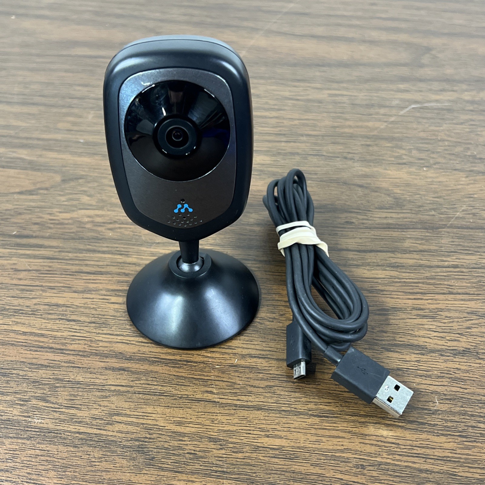 Momentum HD Wireless Indoor Home Security Camera Two-Way Audio (MOCAM-720)