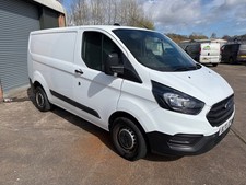 Ford Transit Custom 2.0 EcoBlue 105ps Low Roof Leader Van