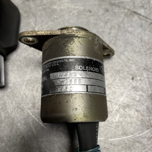 OEM GOOD USED KUBOTA DIESEL D662E FUEL SHUTOFF ASSEMBLY - Picture 2 of 3