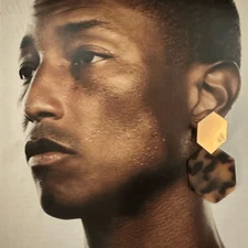 Gold and Tortoise Shell Clip-On Earrings