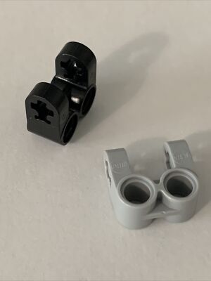 LEGO Part 41678 (2pcs) Technic Axle Pin Connector Perpendicular Double Split