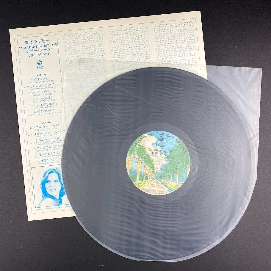 Debby Boone You Light Up My Life Japan Import 70s Soft Rock vinyl record LP NM - Image 4 of 4