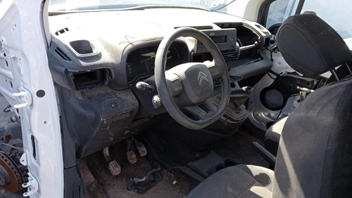 9832880280 Caja Reles/Fusibles para CITROEN BERLINGO COMBI * 2021 6575814 - Imagen 7 de 8