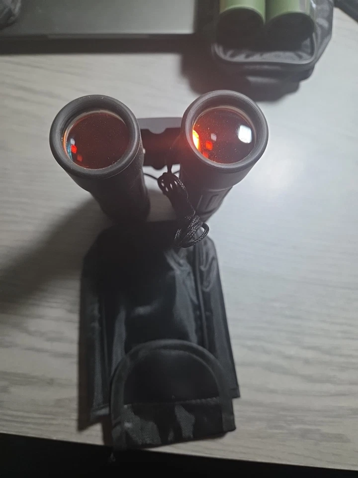 Vision 10x25 Binoculars Ruby Lens Sharp View, Quick Focus W/Case - Image 3 of 4