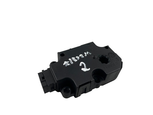 Mercedes Benz E Klasse W213 Heizungsklappe Motor Stellglied T43758B ZBAT0069D0