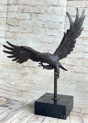 Western Kunst Deko Bronze Kupfer Adler Falcon Hawk Vogel Kunstwerk Skulptur