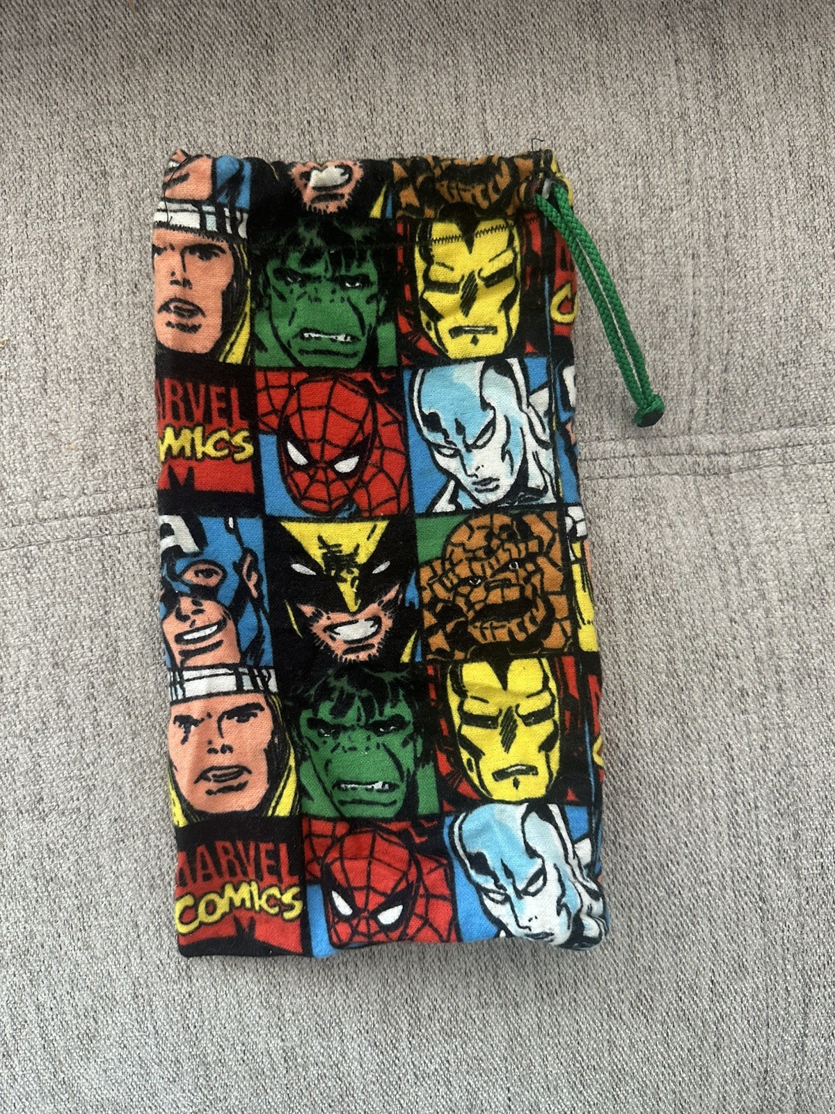 Marvel Comics Superhero Character Drawstring Pouch - image 4