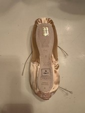 Freed Classic Pro 90 Pointe Shoes 5.5 x