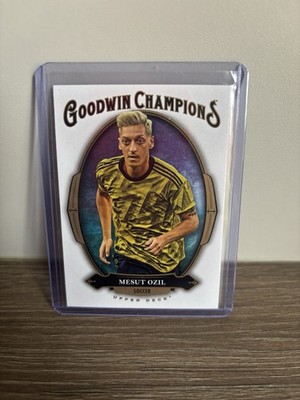 2020 Upper Deck Goodwin Champions #14 Mesut Ozil