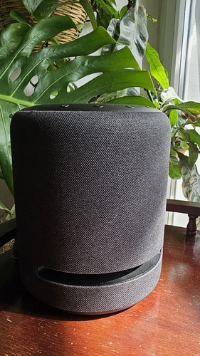 Amazon Echo Studio Alexa Multiroom-Lautsprecher Smart Sprachassistent, top!