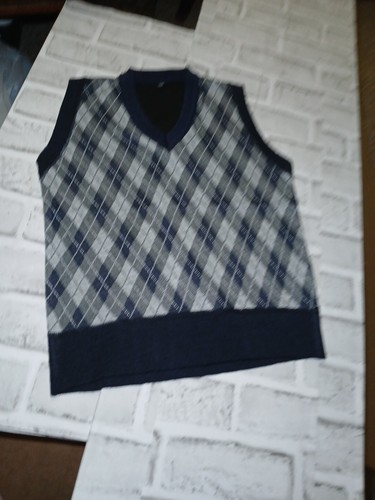 Unisex Size 9/10 Slacks And Sleeveless Vest - Picture 3 of 11