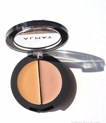 Almay Smart Shade CC Concealer + Brightener Anticernes -300 Medium-