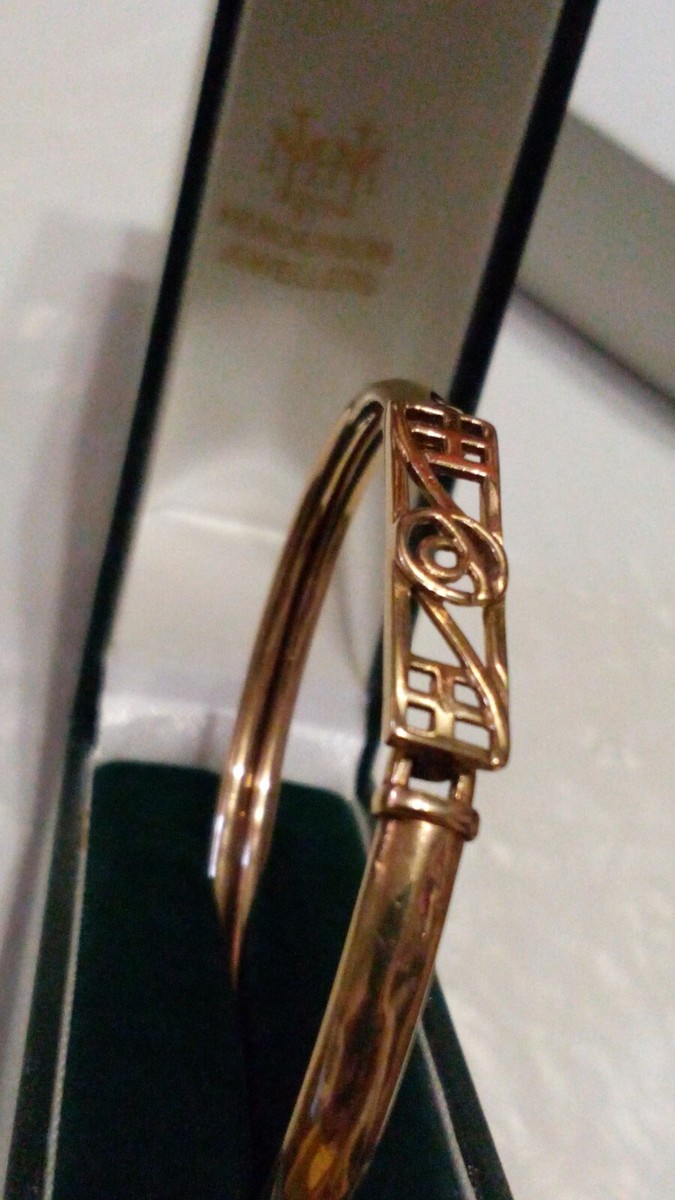 STUNNING 9CT SOLID YELLOW GOLD CHARLES RENNIE MACKINTOSH DESIGN  BRACELET/BANGLE*