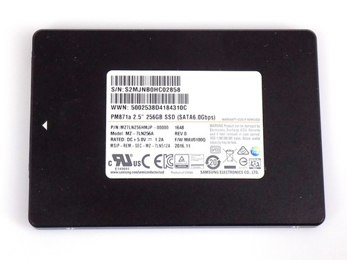 256GB Samsung PM871a SATA 6.0 GBit/s SSD 2.5-Zoll MZ7LN256HMJP-00000 MZ-7LN256A