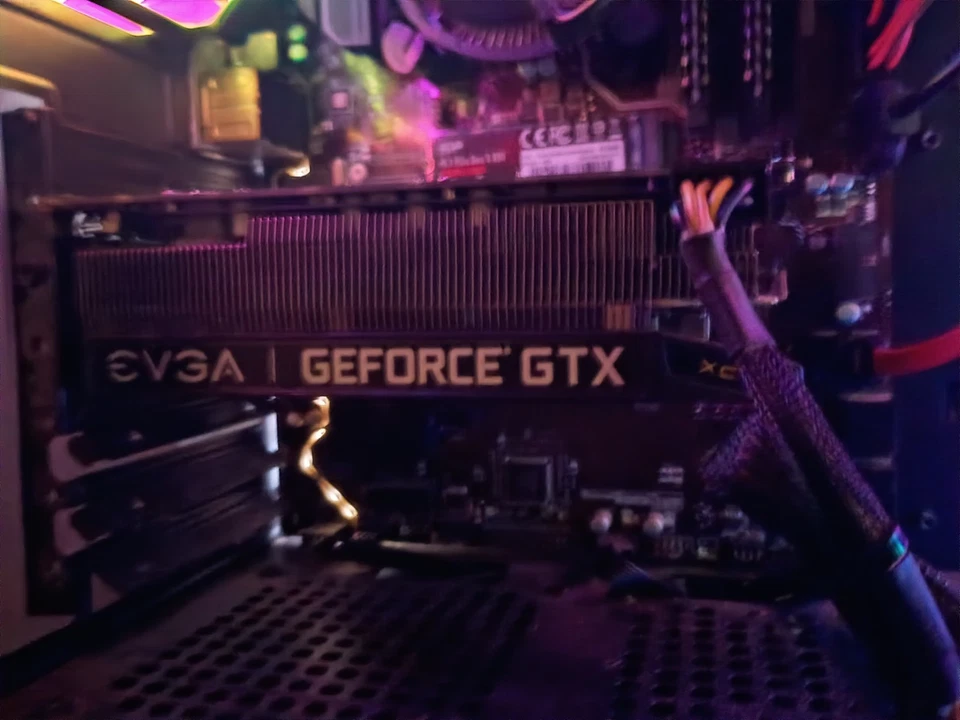 pc gaming sobremesa usado Foto 2 de 4