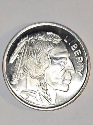 1 Troy Oz. 999 Fine Silver Buffalo & Indian Round. Quality Silver Bullion