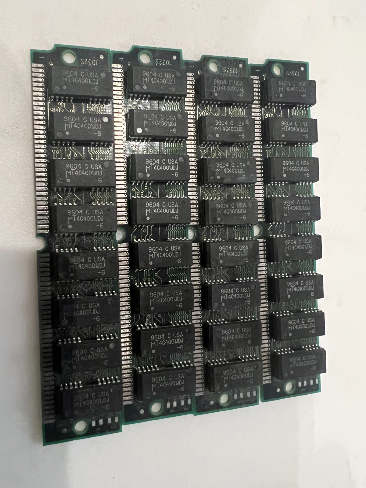 4x 4MB RAM SIMM 30-Pin FPM 60ns Micron MT4C4001JDJ-6 Router Cisco 2500 MEM-1X4D