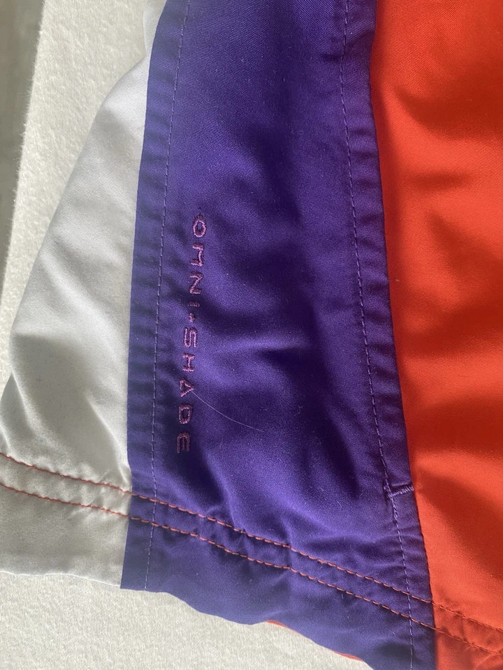 Pantalones cortos Columbia PFG Clemson University talla XXL con abrebotellas oculto Foto 4 de 4