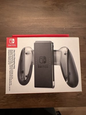 Nintendo Switch Joy Con Charging Grip Aufladehalterung