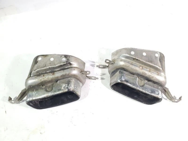 Pair of Exhaust Tips OEM 2009 BMW 750LI - Image 4 of 4