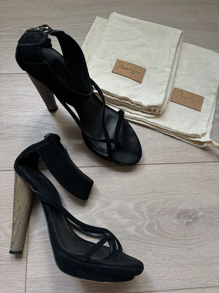 BCBG MAXAZRIA Jasmin Black Suede Ankle Cuff Open Sandals Women's Size 8.5 M - Image 2 of 4