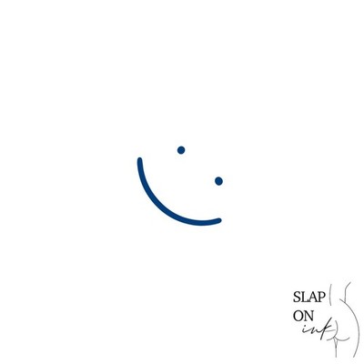 Smiley Gesicht - kleines temporäres Tattoo gefälschte wasserdichte Kunst Männer Frauen Halbdauerwelle