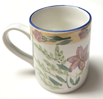 Vtg.  ROYAL NORFOLK Purple Lily Ceramic Coffee Mug Floral Design Highly Durable