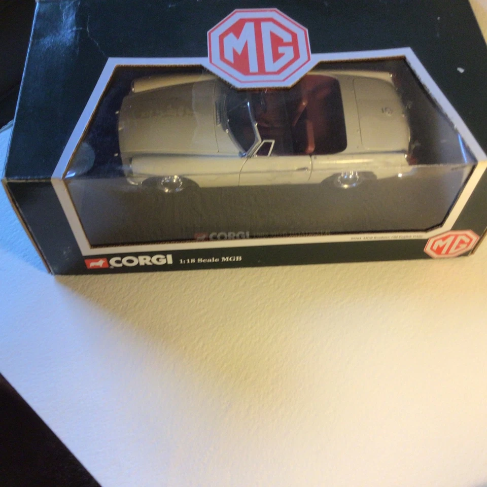Corgi 1/18 Scale Diecast 95104 - MGB Roadster - Old English White ( new/other) - Image 3 of 4