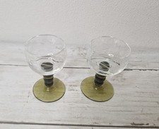 2 x Mini bicchieri vintage austriaci design uva incisa, gambo verde (H29)