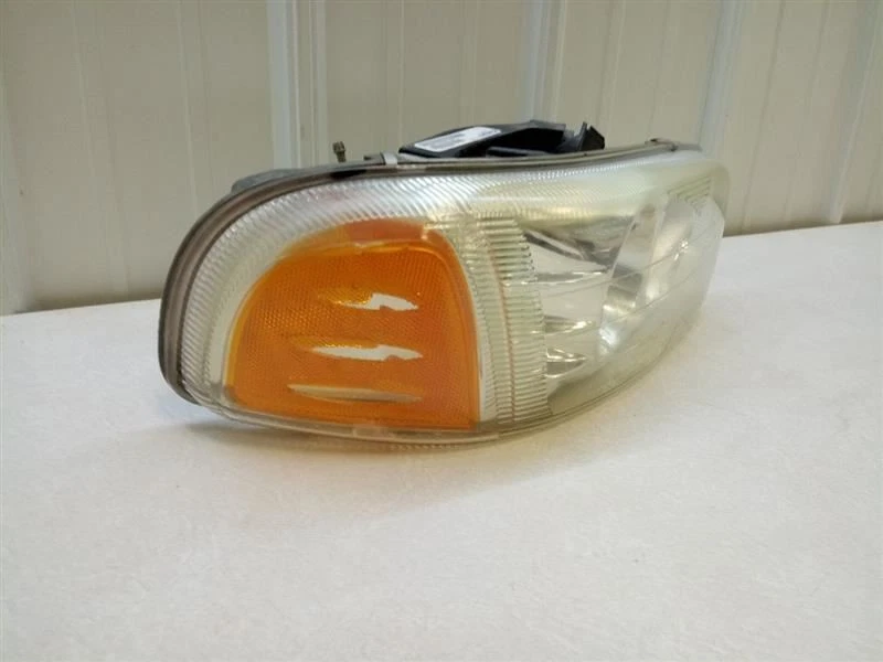 2007 GMC Sierra 1500 Classic Style Headlight Right Passenger Side Depo - Image 2 of 4