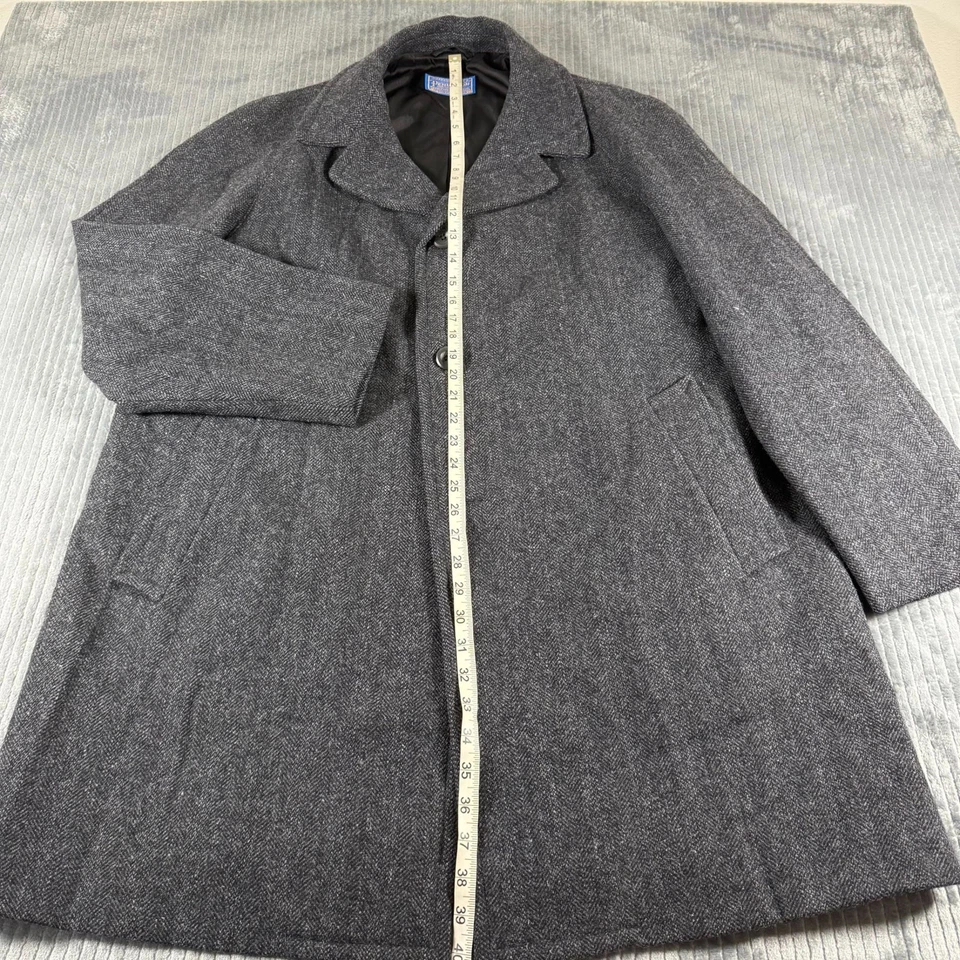 Vintage Pendleton Gray Wool Classic Overcoat Herringbone Tweed Mens 46 - Image 3 of 4
