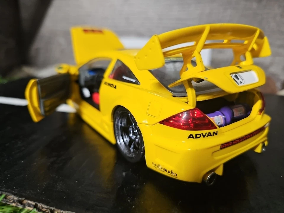 Funline 2003 Muscle Machines Honda Accord carro fundido escala 1:24 SEM CAIXA - Imagem 2 de 4